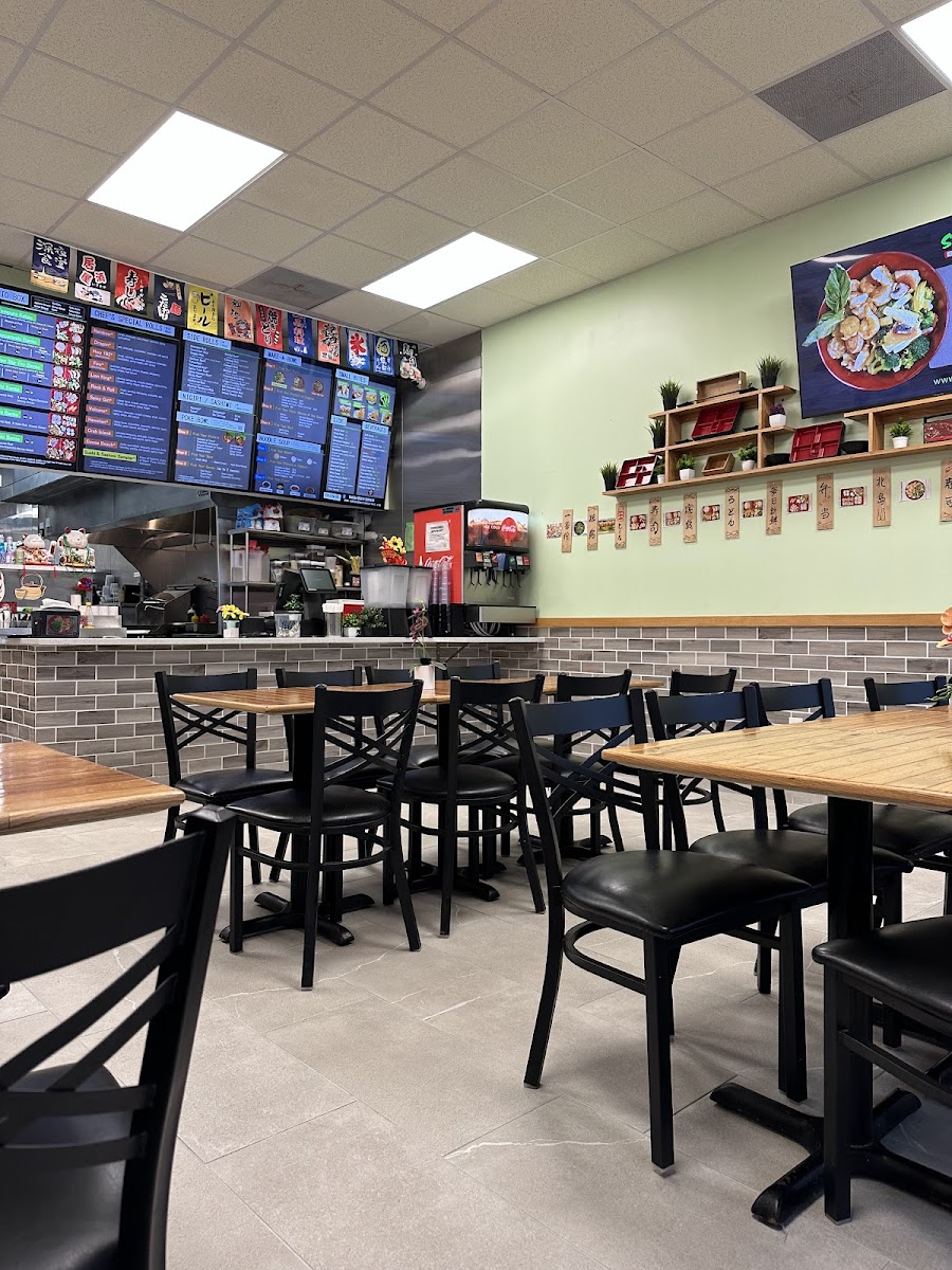 Sakeba Bento Express Photos 2